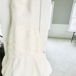 Ivory wedding dress